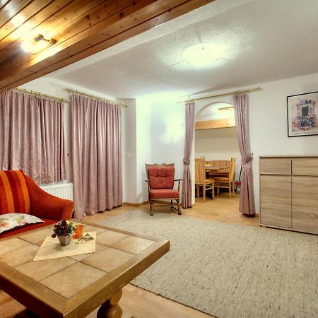 Ferienhaus Bergkristall Pettneu am Arlberg Rom bilde