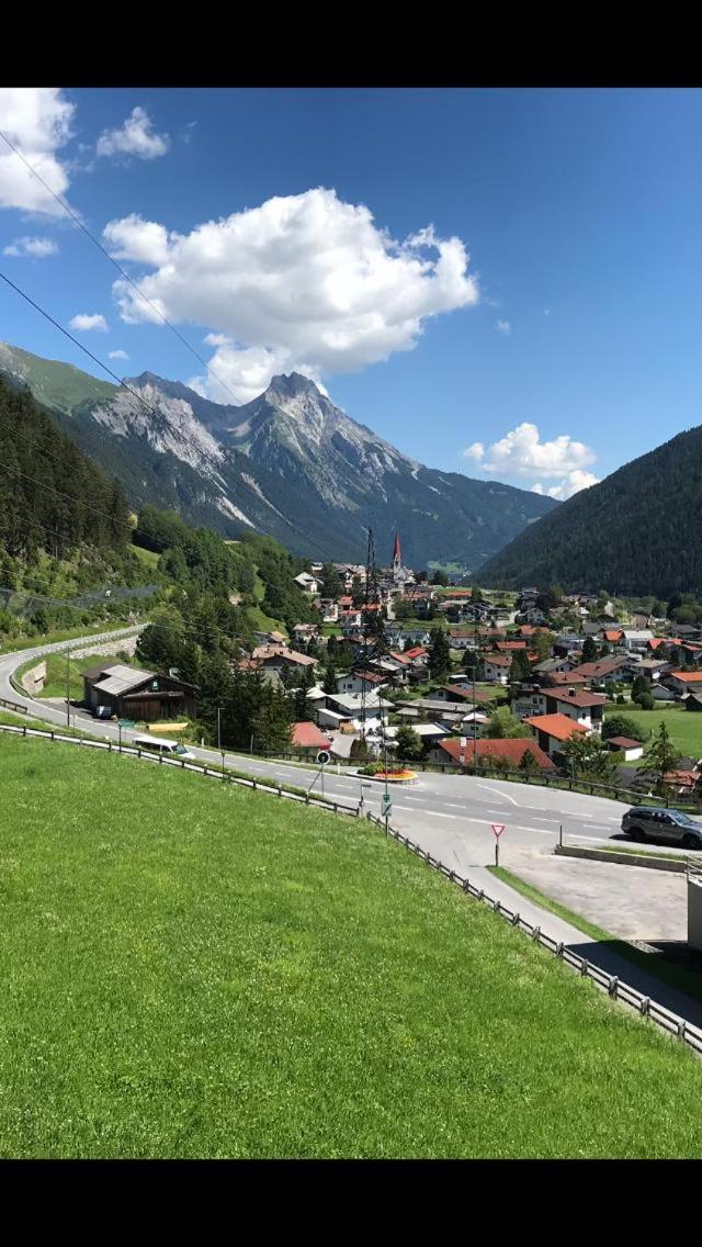 Ferienhaus Bergkristall Pettneu am Arlberg Eksteriør bilde