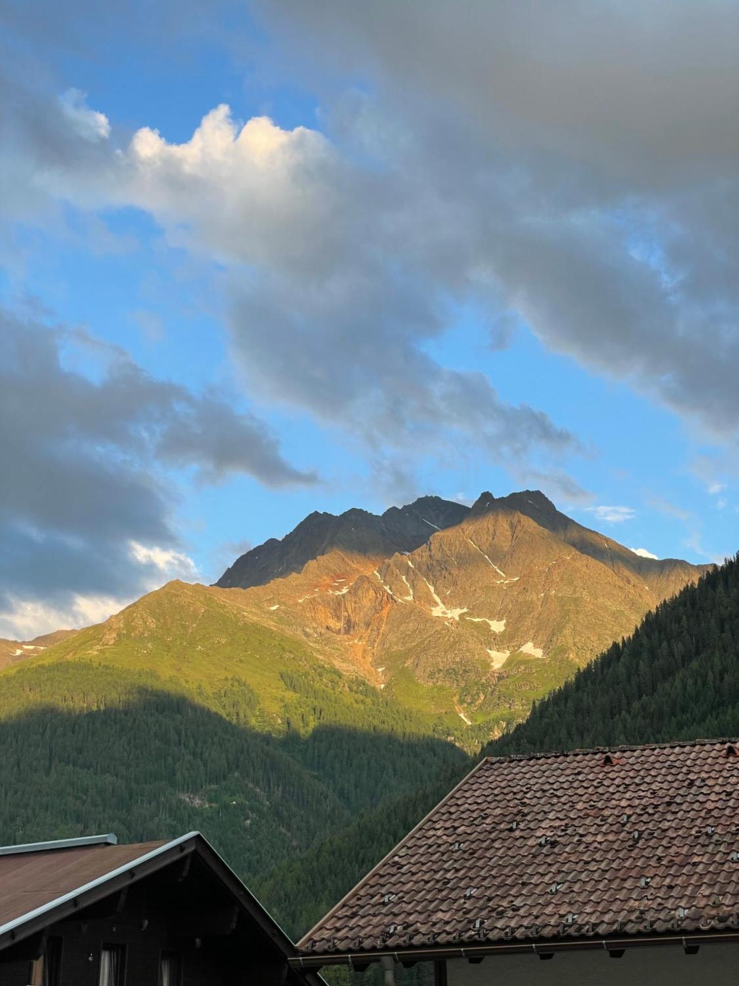 Ferienhaus Bergkristall Pettneu am Arlberg Eksteriør bilde