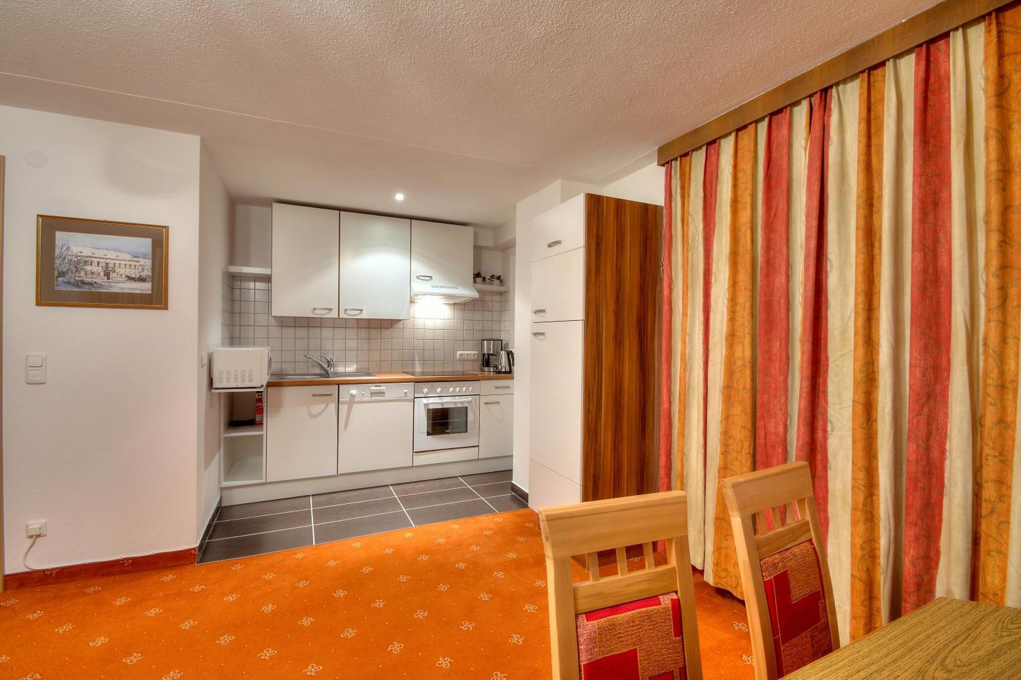Ferienhaus Bergkristall Pettneu am Arlberg Rom bilde